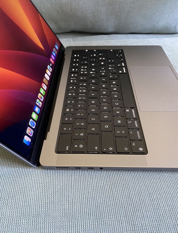 Apple MacBook Pro 14 - 2021/M1 Pro  Informatique 2