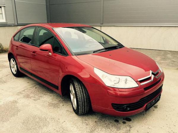 Citroen C4 1.6 HDI 2006 Citroen C4 1.6 HDI 2006 Véhicules