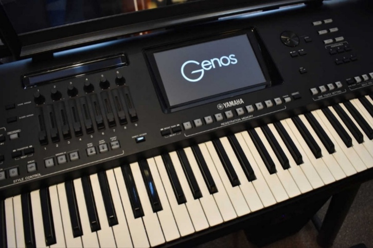Clavier yamaha genos Clavier yamaha genos Musique