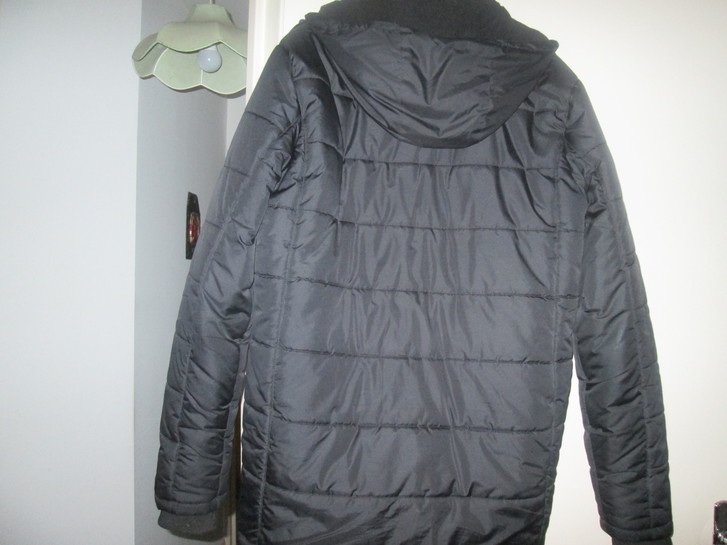 DOUDOUNE CAPUCHE HOMME 2 DOUDOUNE CAPUCHE HOMME Vêtements & Accessoires 2
