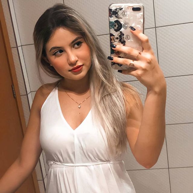 ESCORT GIRLS ESCORT GIRLS Érotique