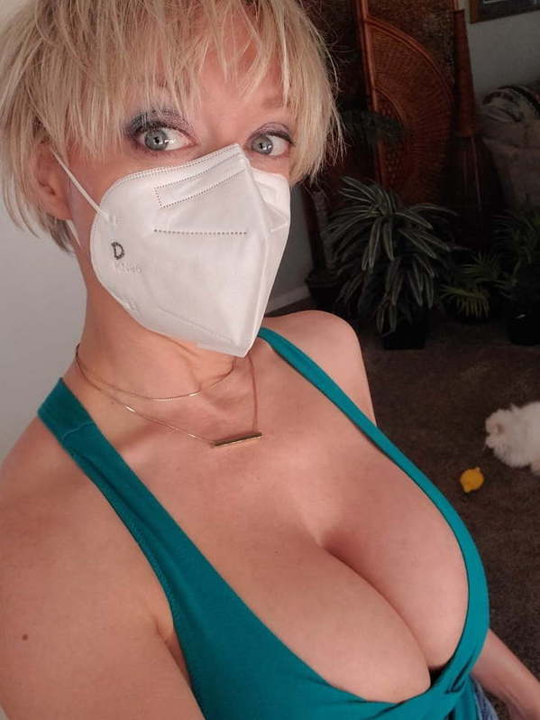 Escorte reelle disponible Escorte reelle disponible Érotique