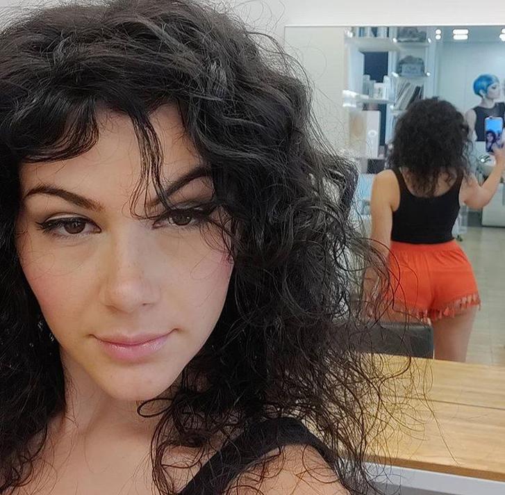 Jolie femme sexy dispo pour sexe sans lendemain 4 Jolie femme sexy dispo pour sexe sans lendemain Érotique 4