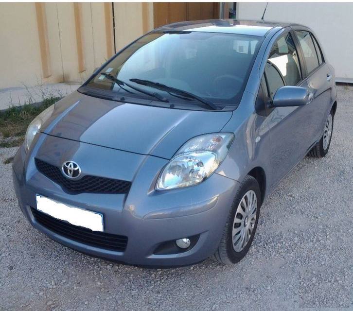 Toyota Yaris-II 5portes 100 VVT-I, Année: 2009 3 Toyota Yaris-II 5portes 100 VVT-I, Année: 2009 Véhicules 3