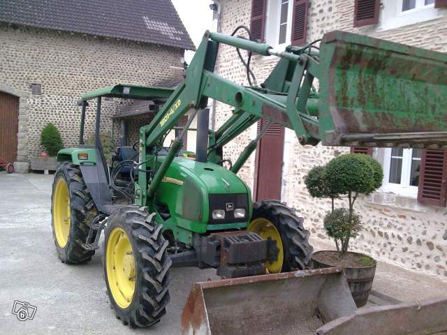 Tracteur john deere 3200 Tracteur john deere 3200 Véhicules