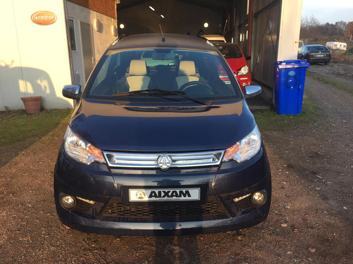 Voiture sans permis Aixam Crossline Vhicules