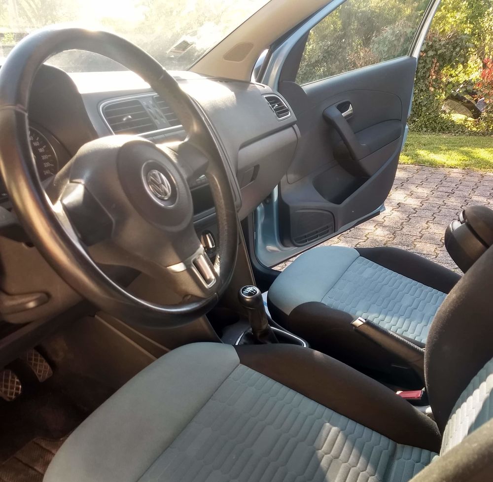 Volkswagen Polo 1.2 TDI 4 Volkswagen Polo 1.2 TDI Véhicules 4