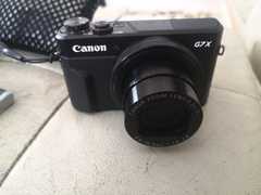 Vends d'un appareil photo canon poweshort g7x Mark ll de fonction compact avec tout ces accesso