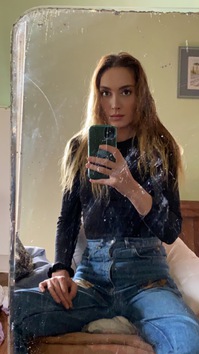 Jeune fille cherche job étudiant 