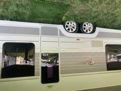 Caravane Tabert Bellini 5,70 m en très bon état tout fonctionne clean frigo douche feu à gaz et 